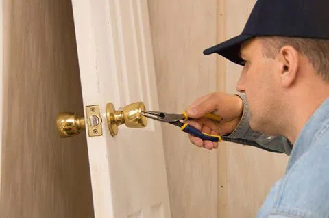 Tampa Local Locksmith Tampa, FL 813-262-9160
